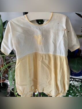 VINTAGE BABY SQUIRREL ONESIE